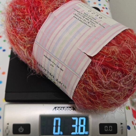 Soft Delight Red Yarn by YARN BEE 9 SKEINS - Picture 9 of 9